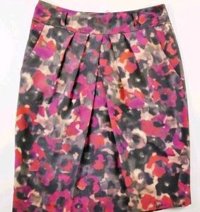 Jones New York watercolor print knee length skirt pink gray